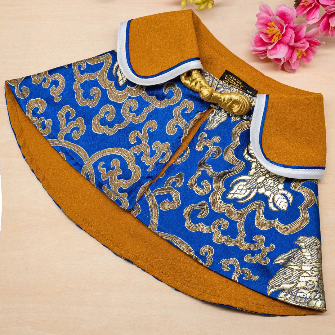 Spring Of Elegance in Medallion Egyptian Blue CNY Cape Spring Of Elegance in Medallion Egyptian Blue CNY Cape